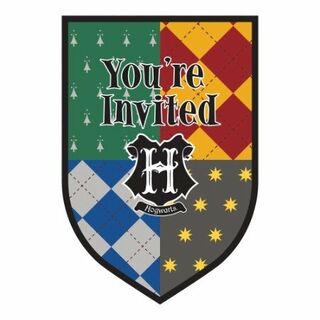 Harry Potter Invitations - 8 Pack